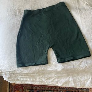 BRANDY MELVILLE BIKER SHORTS